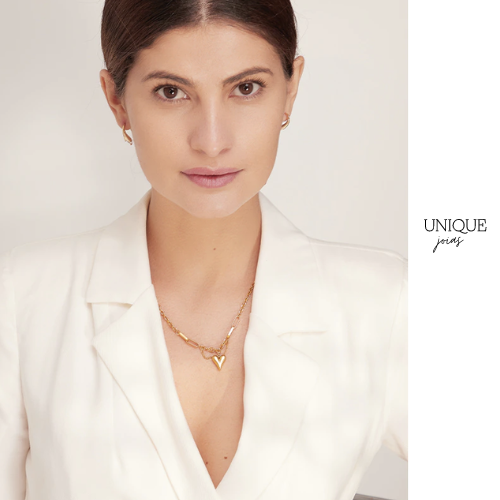 Collar con Colgante de Corazón