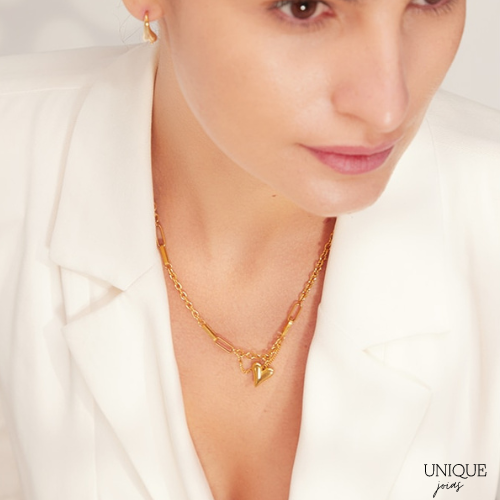 Collar con Colgante de Corazón